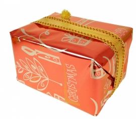 Kado - Cadeau - Inpakken in Kerstpapier - Rood Metallic - Kerstopdruk