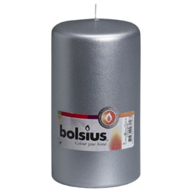 Bolsius - Stompkaars - Kleur - Zilver - 67 Branduren -  Ø 150/80 - 1 stuk.