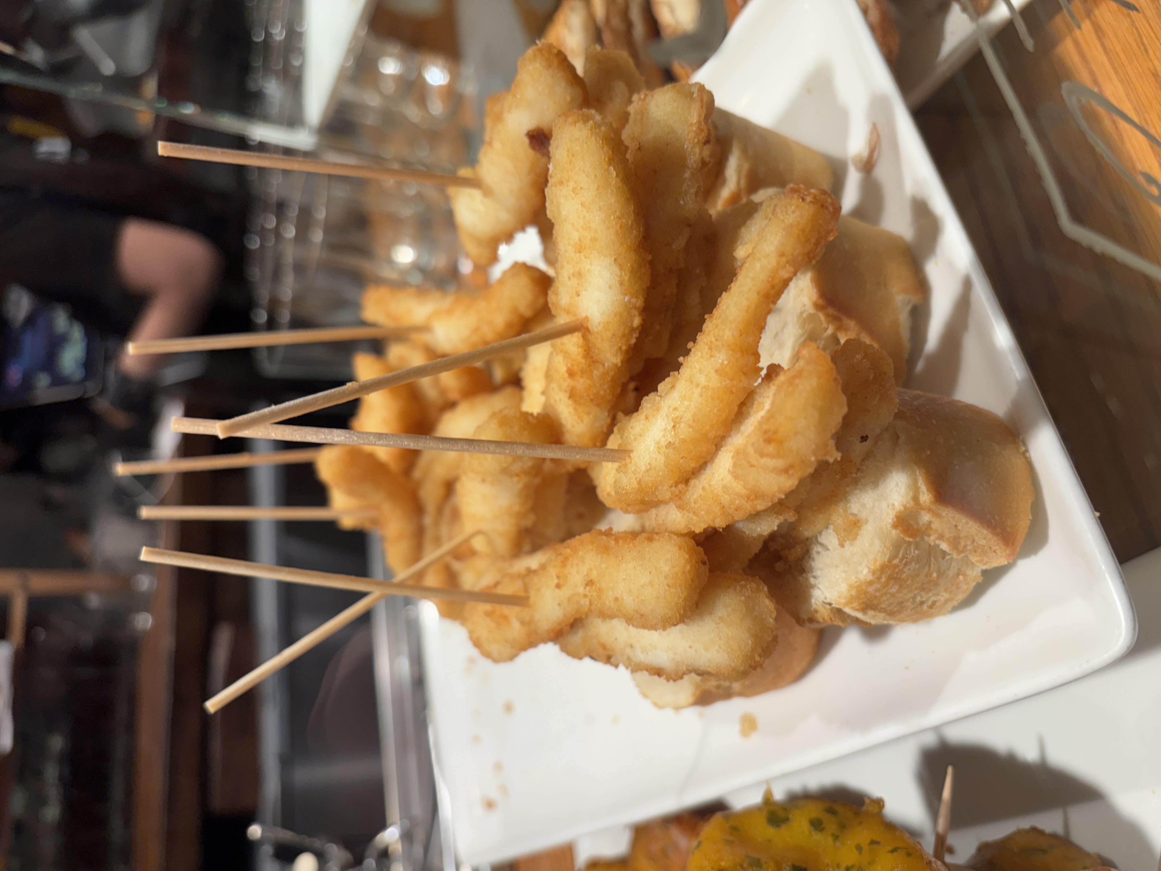 Pincho de rabas