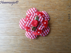 Haarlokspeldje, rood geruit, polkadot en geruite bloem en rood roosje.