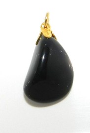 Edelsteen hangertje zwarte onyx met verguld oogje