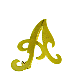 Gouden broche model LETTER A