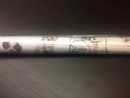 Studio Pets Kaftpapier 14-15. *E2*