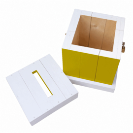Aktionsbox von Holz  bananengelb