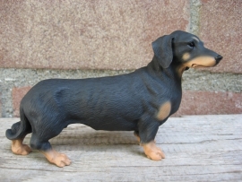 beeldje Teckel korthaar black & tan