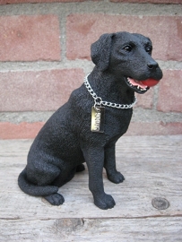 beeldje Labrador zwart met bal