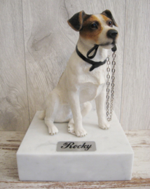 beeldje Jack Russell met riem