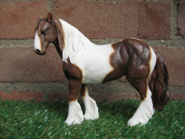 beeldje paard Cob bruin-wit | 16,5 cm