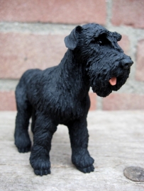 beeldje Schnauzer zwart