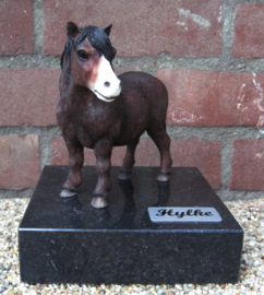 beeldje Shetland pony