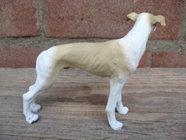 beeldje Greyhound wit-tan