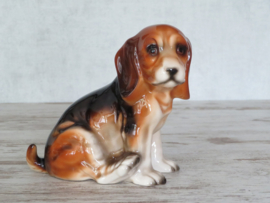 beeldje Beagle porselein