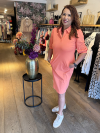 Triple Nine Travel Jurk Coral