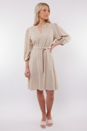 C&S Lissabon Dress Sand