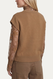 C&S Vaski Knit Gilet Dark Walnut