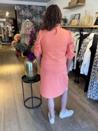 Triple Nine Travel Jurk Coral
