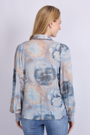 C&S Lace Blouse Dark Jeans Blue