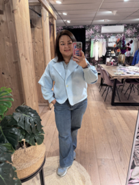 Nikki Jas Lichtblauw