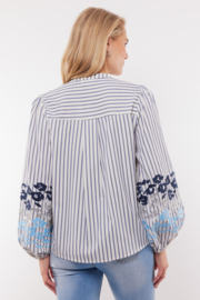 C&S Auburn Blouse Ice Blue