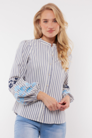 C&S Auburn Blouse Ice Blue