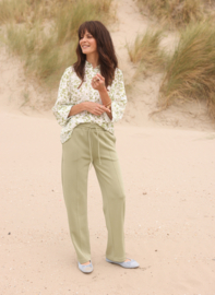 Yest Oirla Broek Botanical Green