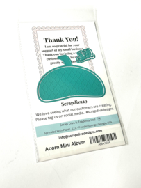Scrapdiva Acorn Mini Album