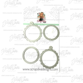 Scrapdiva Scalloped Circle Shaker Tag Set  