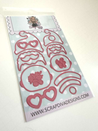 Scrapdiva Mini Santa