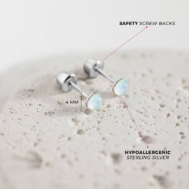 Kinderoorbellen Sterling zilver 925 met schroefsluiting Opal button "In Season Jewelry"