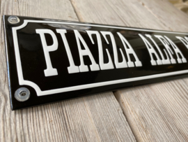 PIAZZA ALFA ROMEO