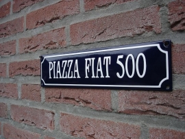 PIAZZA FIAT 500
