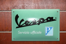 VESPA DEALER BORD