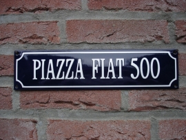 PIAZZA FIAT 500