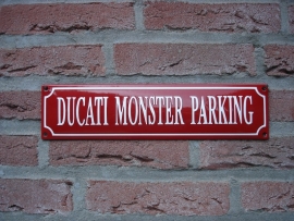 DUCATI MONSTER PARKING