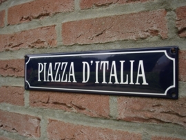 PIAZZA D` ITALIA