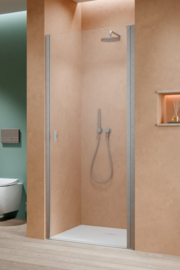 Douchedeur in 4 kleuren beslag en met pendelsysteem.