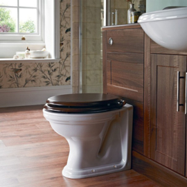 Klassiek  staand toilet model "back to wall" KSTH002, wit