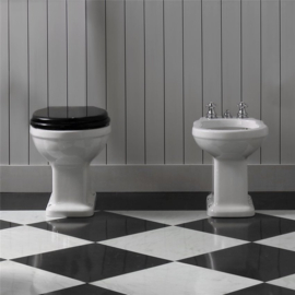 LO006 Londra toiletzitting zwart met soft close scharnieren