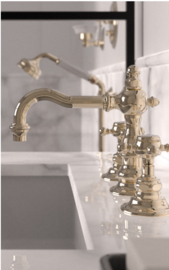 Klassieke badkraan Horus Julia e Victoria serie goud