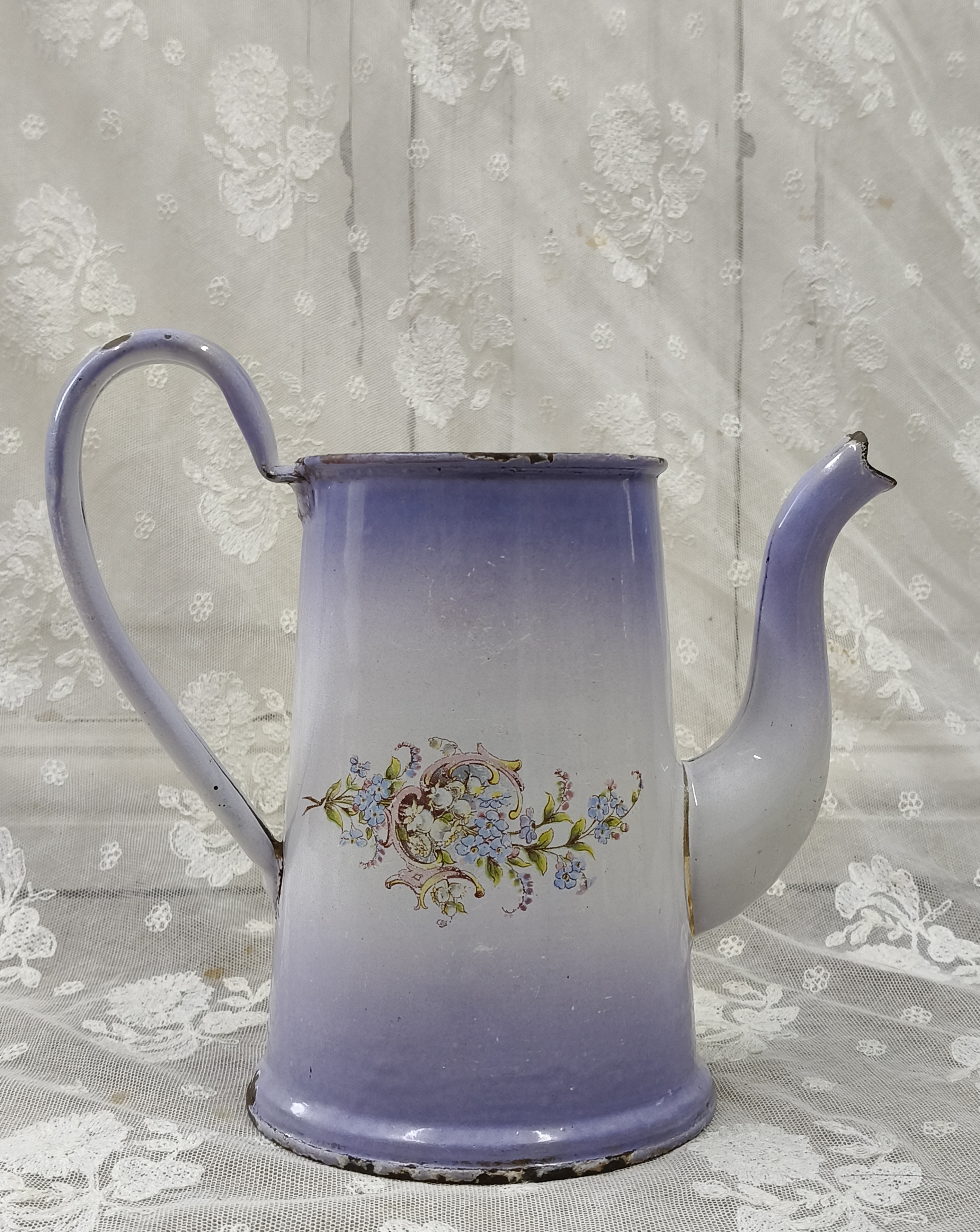 Oud emaille paars koffiepotje