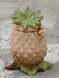 Oud ananas mosterdpotje