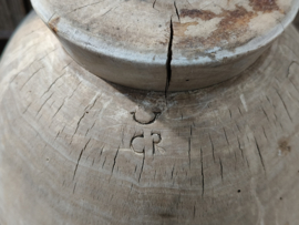 Oude houten kaasmal