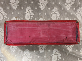 Oud rood velours handschoenen kistje