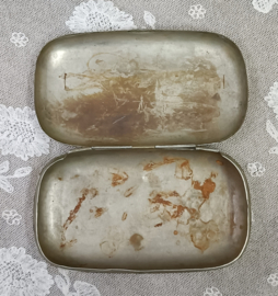 Oude gegraveerde tabaksdoos VERKOCHT