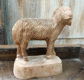 Hand uitgesneden ram, schaap VERKOCHT