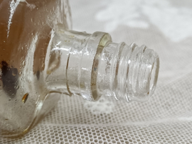 Oud klein eau de cologne flesje