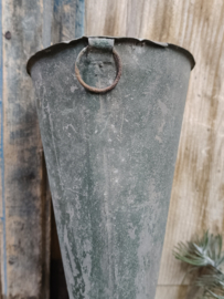 Oude zinken cone