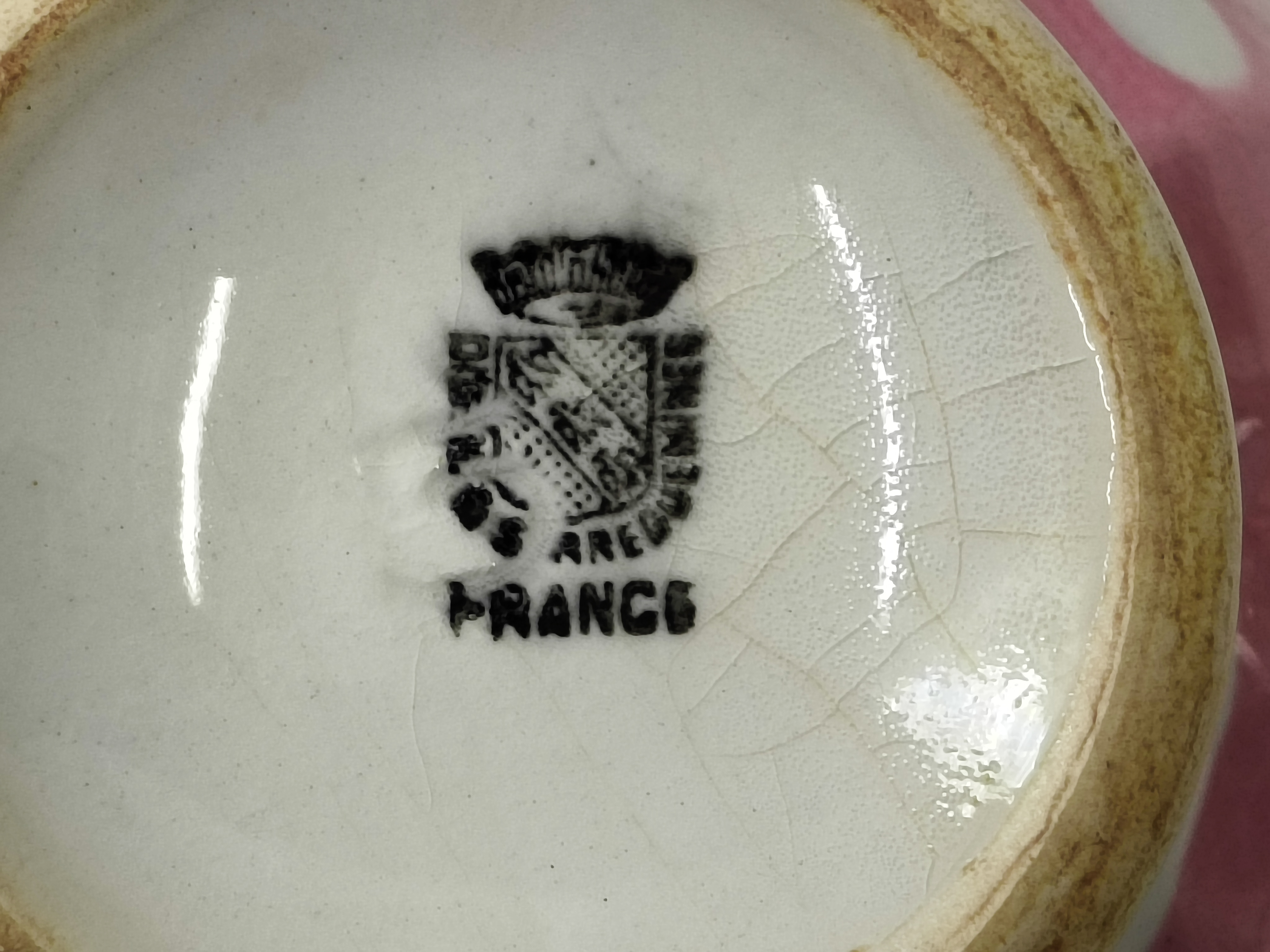 Oude Franse roze kom