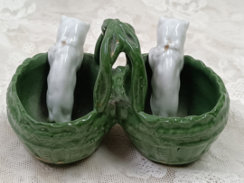 Oud peper en zout bakje