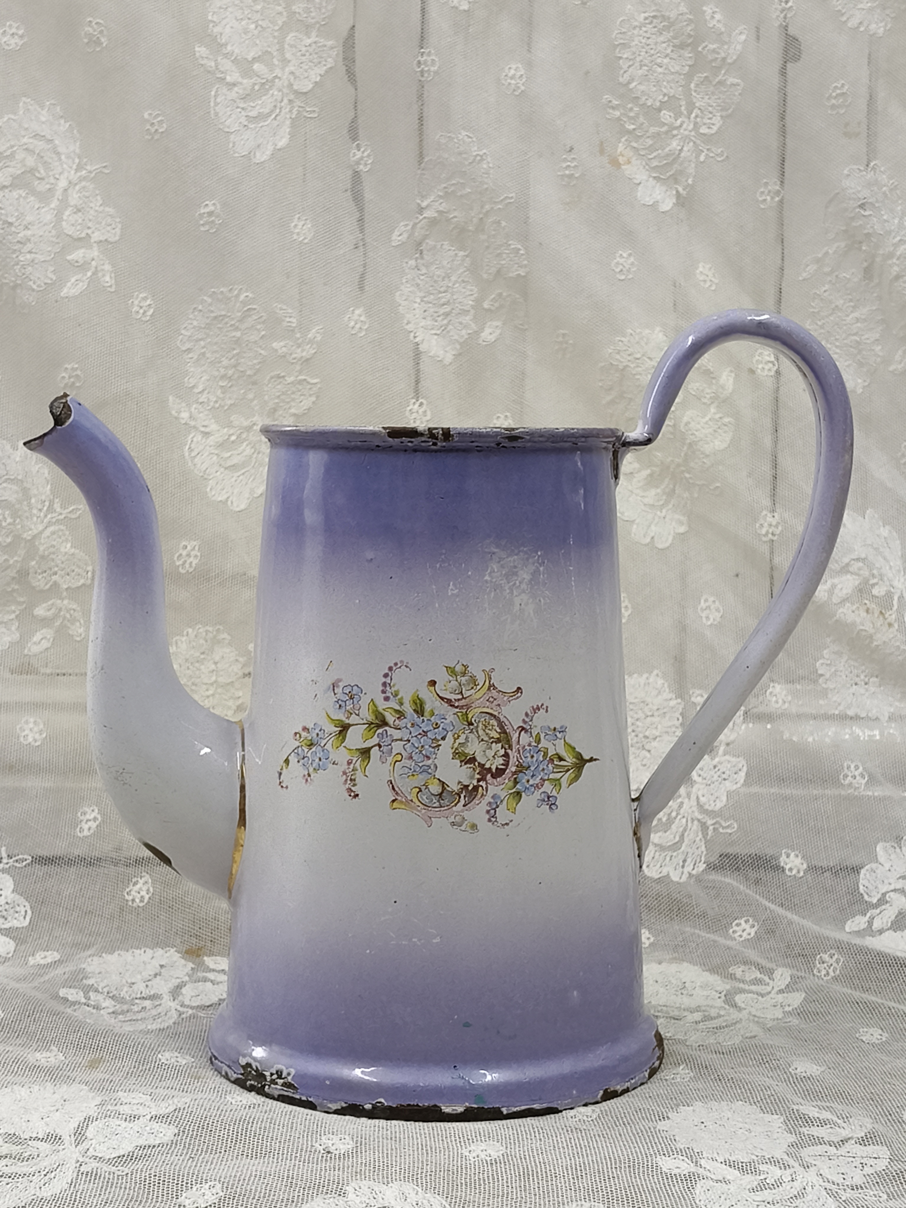 Oud emaille paars koffiepotje